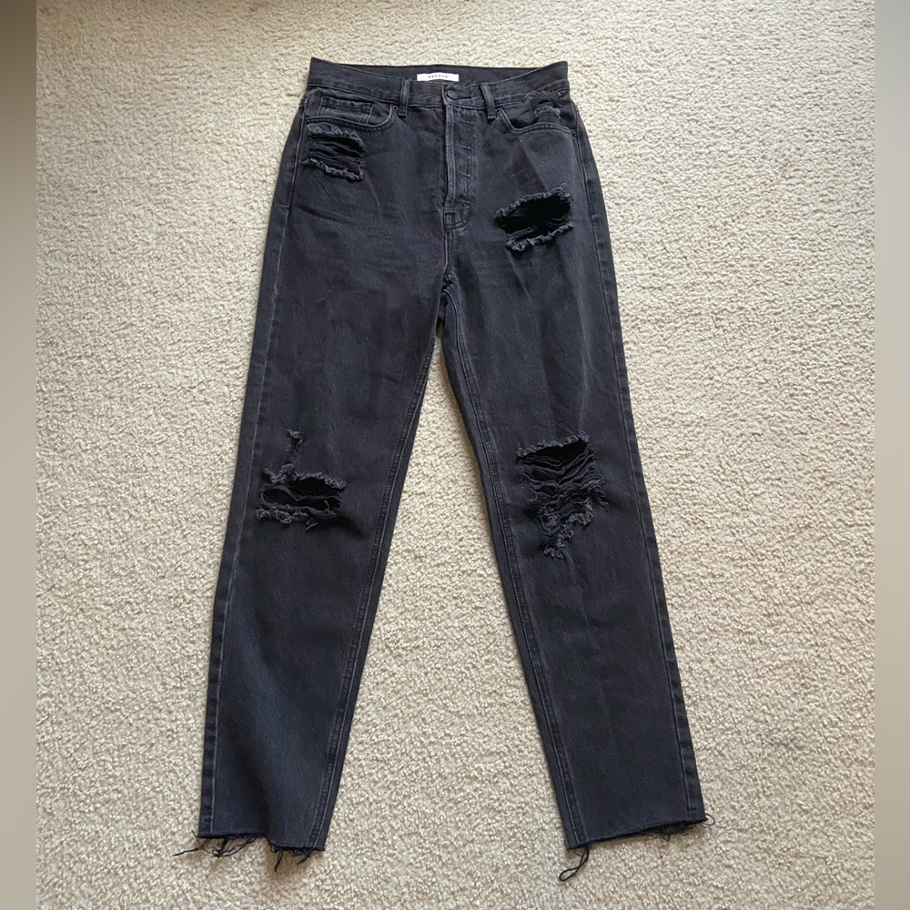 Pacsun High-rise mom jeans, size 27